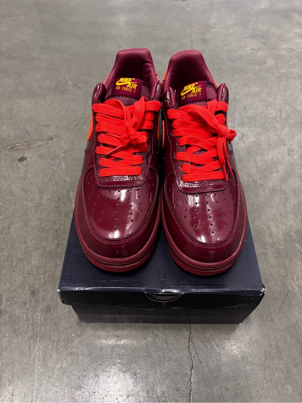 Nike Men’s Air Force 1 Sneakers - Burgundy with orange laces